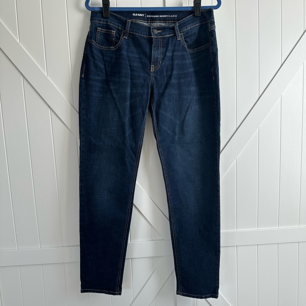 Old Navy Women’s Boyfriend Skinny Jeans – Dark Wash – Size 8 Regular